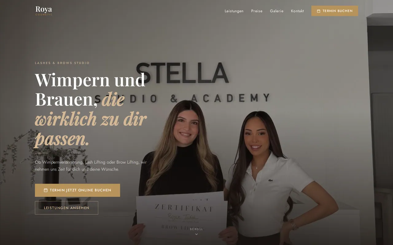 Startseite der Website Roya Cosmetic, am Rechner und auf dem Handy
